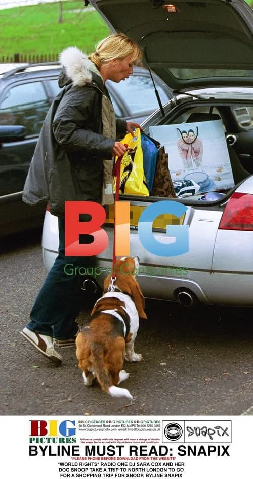 RADIO ONE DJ Sara Cox and Dog Snoop Shopping