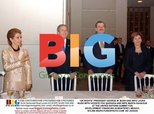 George W. Bush & Laura Bush With Vicente Fox & Wife