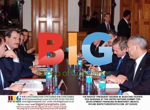 Bush and Fox at UN Summit in Monterey