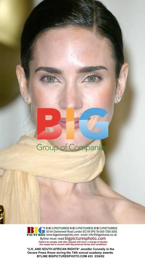 Jennifer Connelly at 2002 Oscars Press Room