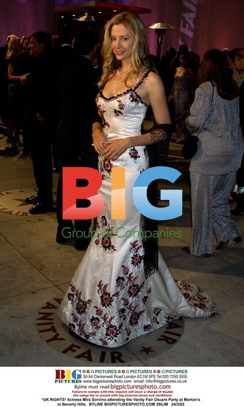 Mira Sorvino at Vanity Fair Oscars Party