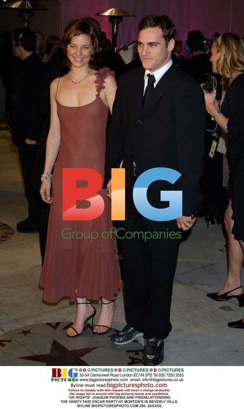 JOAQUIN PHOENIX AT VANITY FAIR OSCAR PARTY