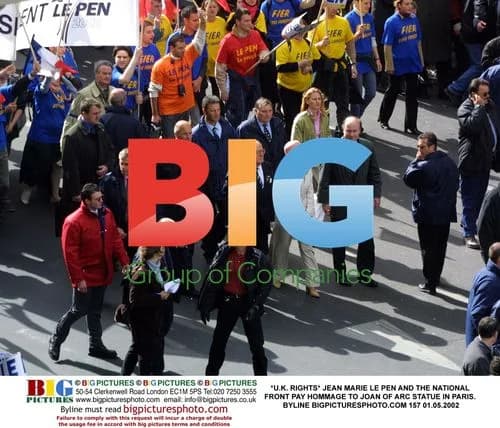 Jean Marie Le Pen Pays Hommage in Paris