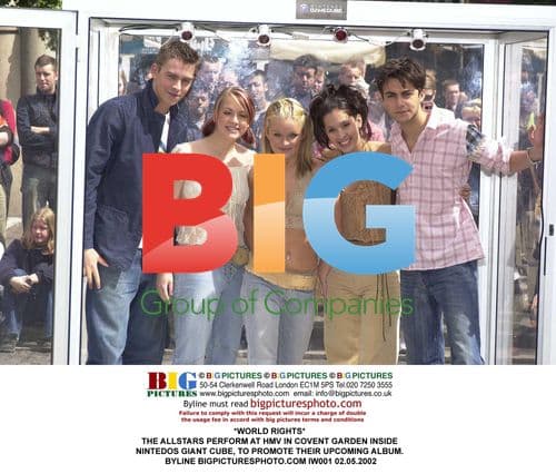 ALLSTARS Perform at HMV in Covent Garden