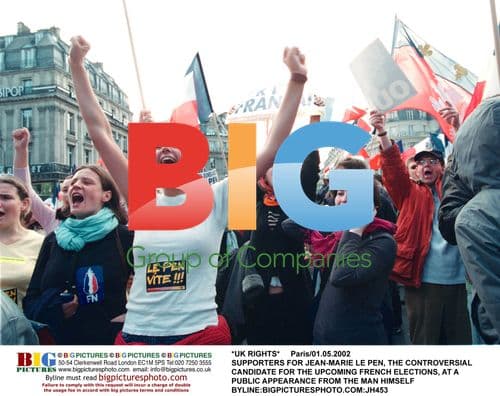Supporters for Jean-Marie Le Pen
