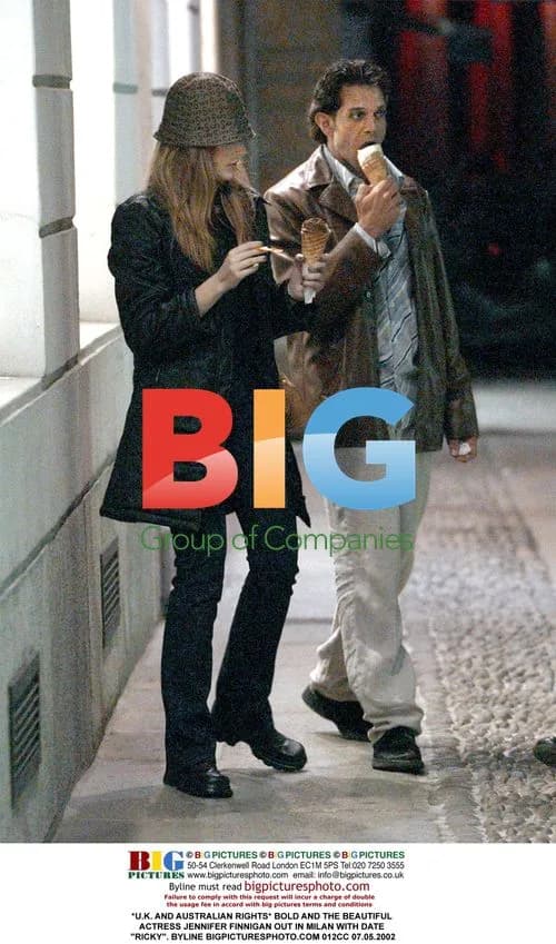 JENNIFER FINNIGAN SPOTTED IN MILAN WITH DATE
