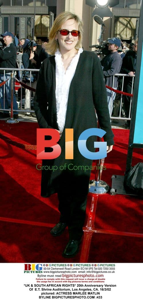 Marlee Matlin at E.T. 20th Anniversary Premiere