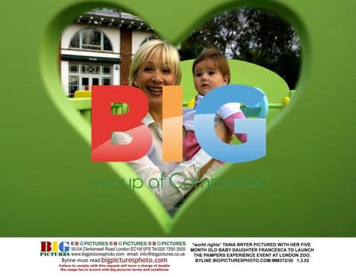 Tania Bryer with baby Francesca at Pampers event