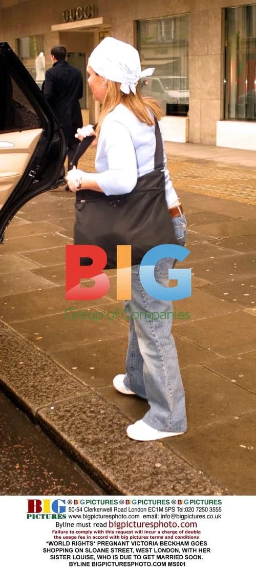 Pregnant Victoria Beckham goes shopping