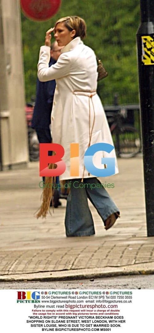 Pregnant Victoria Beckham Goes Shopping