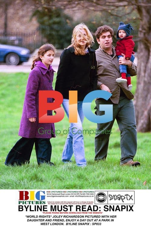 Joley Richardson and daughter at park