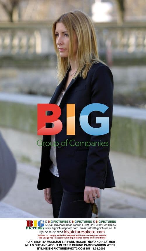 Paul McCartney and Heather Mills Out in Paris