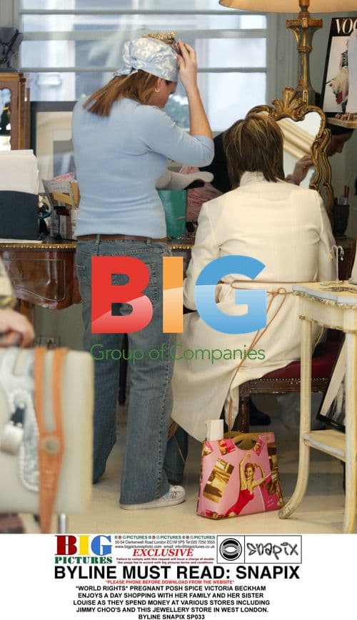 Pregnant Posh Spice Victoria Beckham Shopping