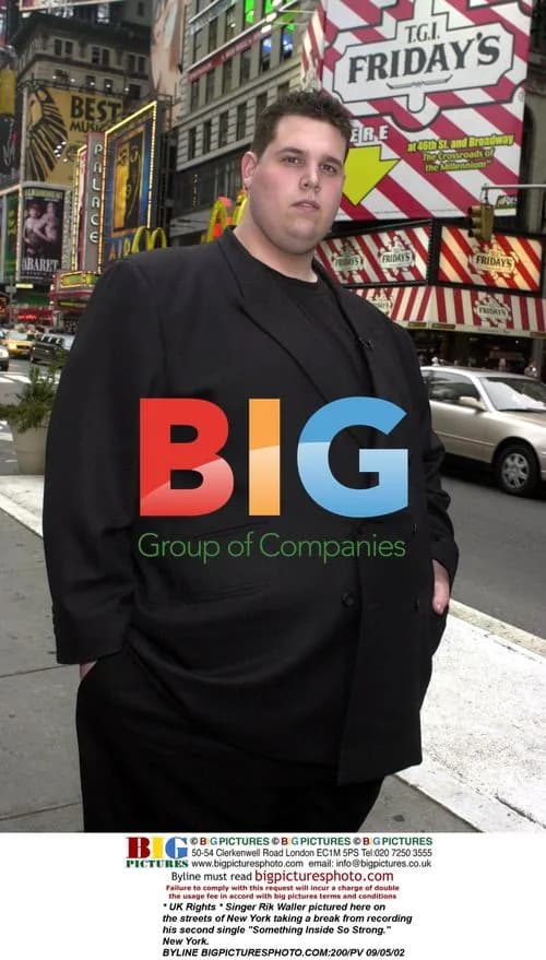 Singer Rik Waller takes break in New York