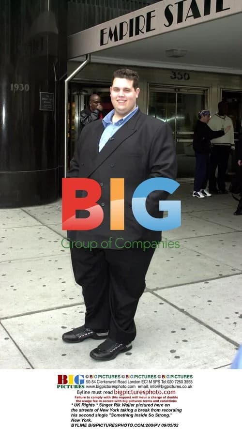 Singer Rik Waller in NYC