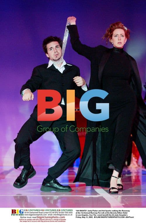 Joely Fisher and Hal Sparks at Runway For Life Event