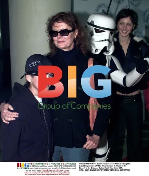 Susan Sarandon and family at Star Wars premiere