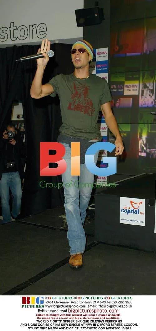 Enrique Iglesias Performs and Signs Copies in London