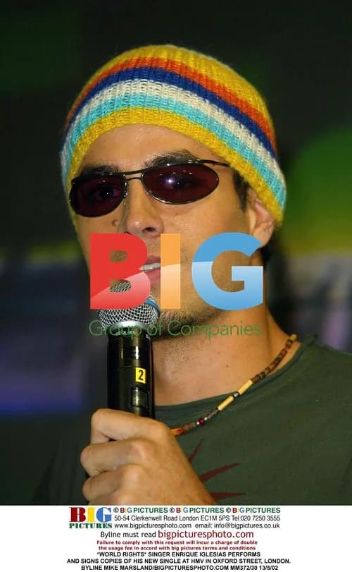 Enrique Iglesias Performs in London