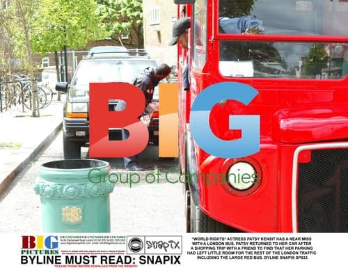 Patsy Kensit nearly hit by London bus