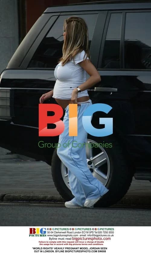 Heavily Pregnant Model Jordan Seen in London