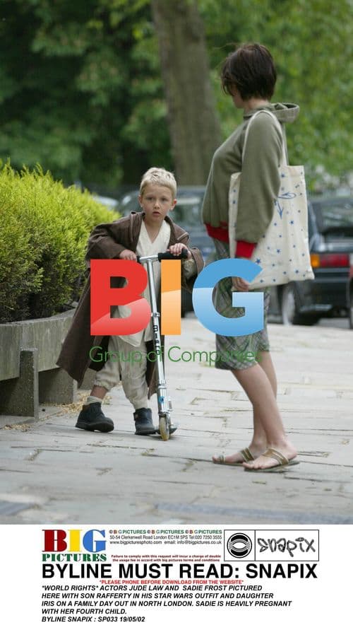 Jude Law and Sadie Frost with Kids