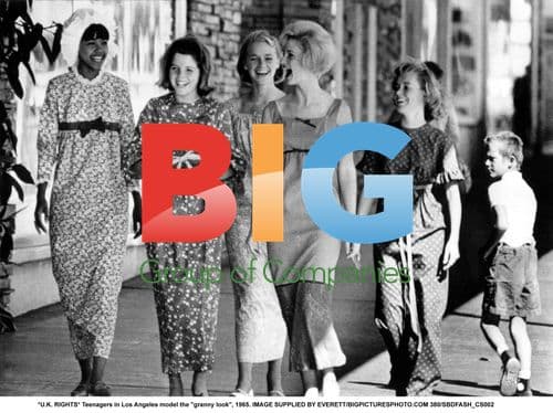 LA 'Granny Look' Fashion, 1965