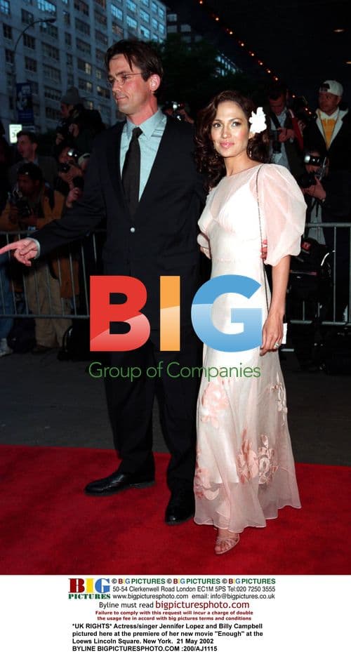 Jennifer Lopez and Billy Campbell at "Enough" premiere