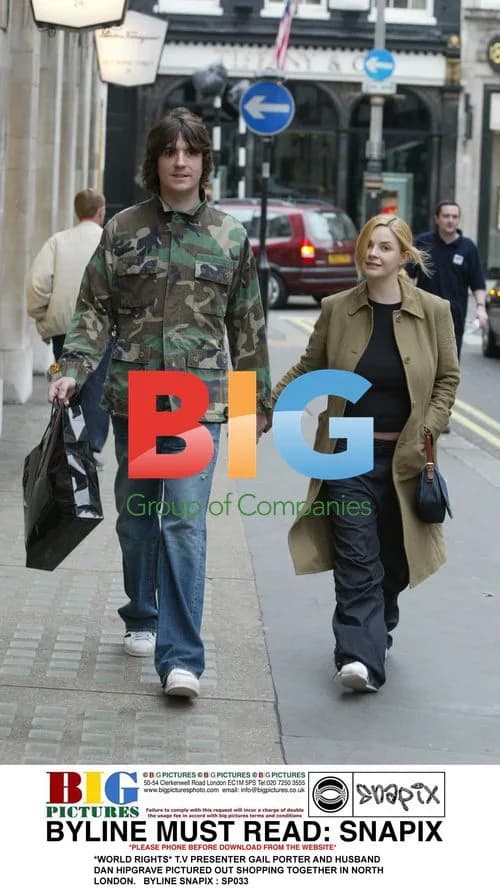 Gail Porter and Dan Hipgrave Shopping