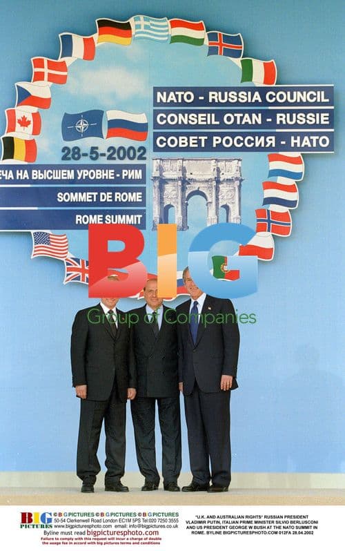 Putin, Berlusconi and Bush at NATO Summit