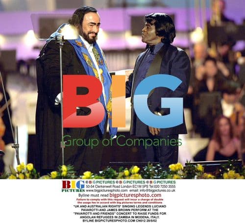 Pavarotti and Brown Perform for Angola