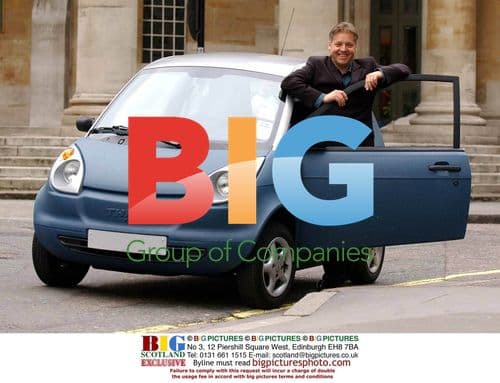 RADIO 1 DJ MARK GOODIER WITH ELECTRIC CAR