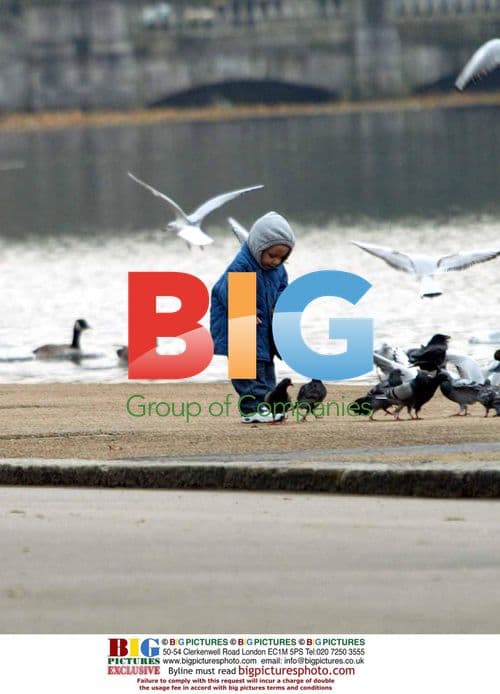 MADONNA AND SON ROCCO OUT IN LONDON PARK