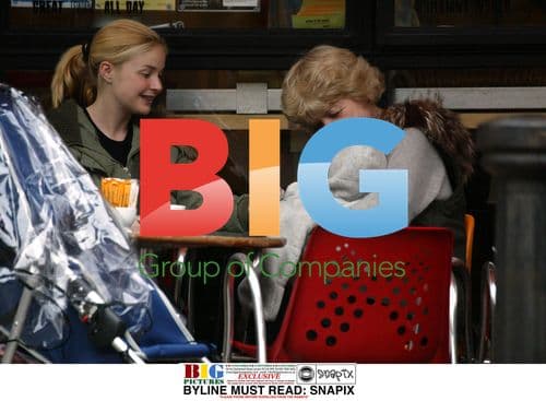 Gail Porter and family enjoy London outing