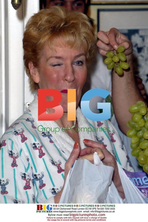 Neil and Christine Hamilton launch Somerfields Home Delivery