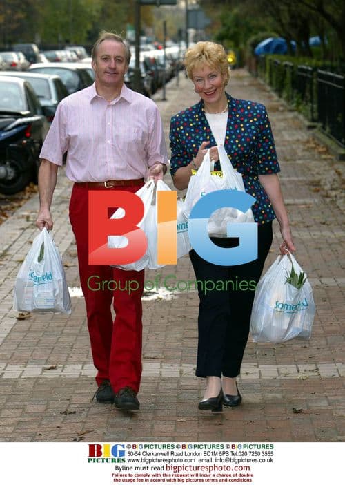 Neil and Christine Hamilton launch Somerfields delivery