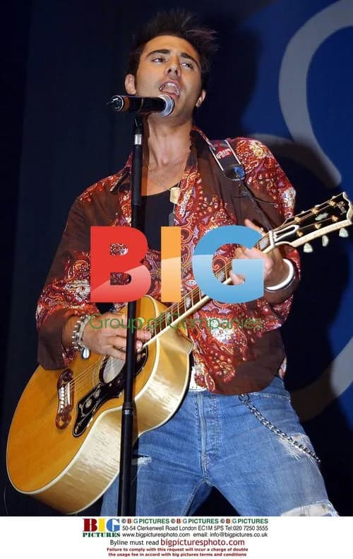 Darius Danesh at Girl Guiding Big Gig 2002