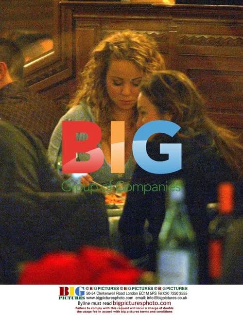 Mariah Carey Chatting with Friends in Rome
