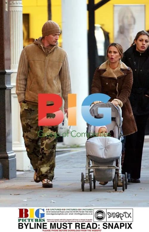 Emmanuel Petit and Family Shopping