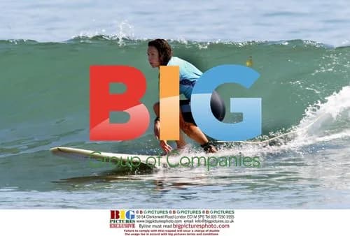 Minnie Driver Shows Off Surfing Skills in Malibu