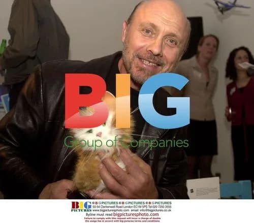 Hector Elizondo at Wired auction
