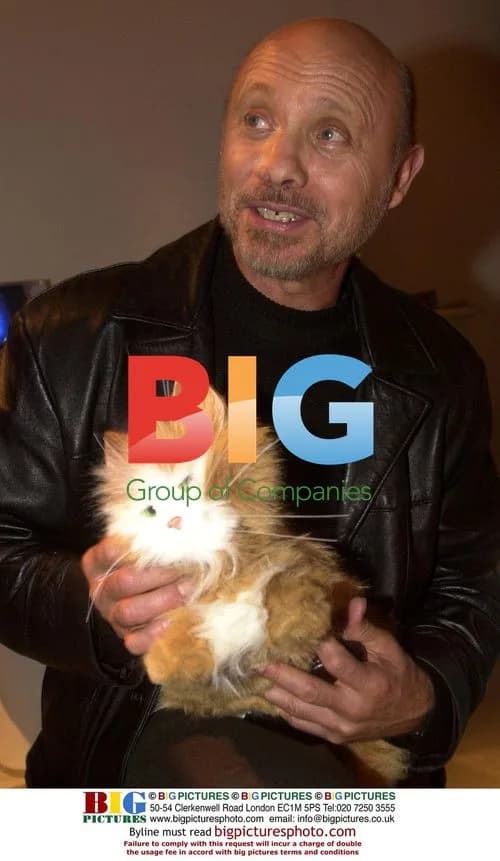 Hector Elizondo at Wired Auction