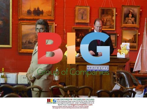 David Dickinson and James Braxton at Children in Need Bargain Hunt