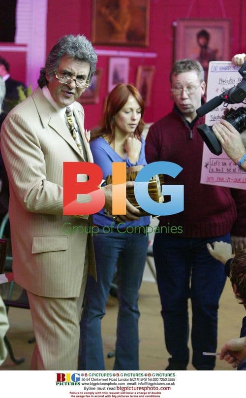 Sarah Kaywood and David Dickinson at Children in Need Bargain Hunt