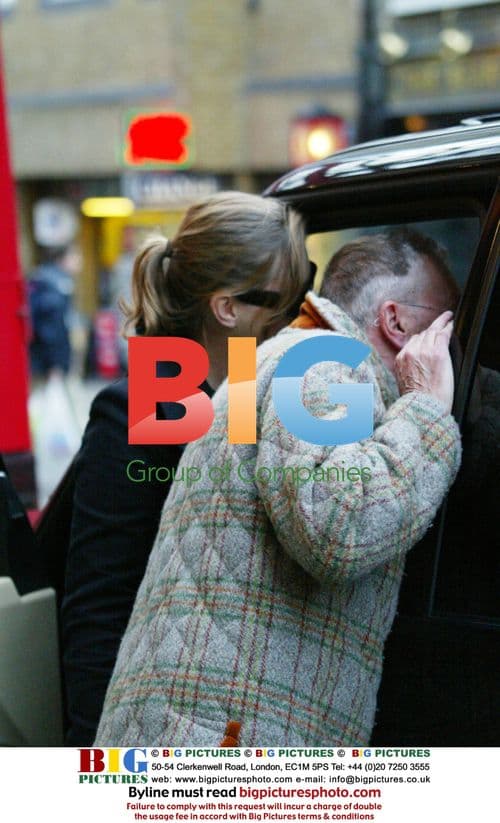 Kate Moss Out Shopping in West London