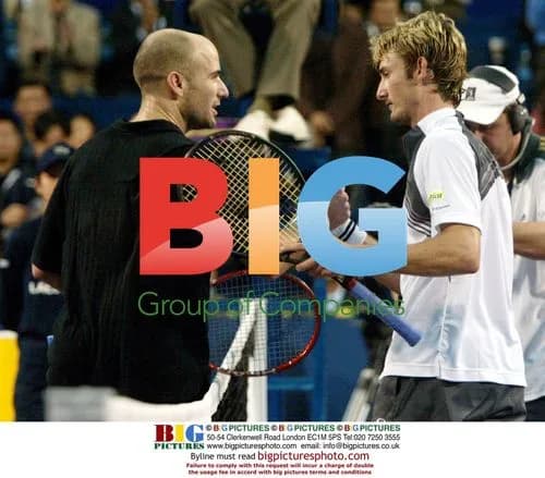 Juan Carlos Ferrero vs Andre Agassi at 2002 Masters Cup