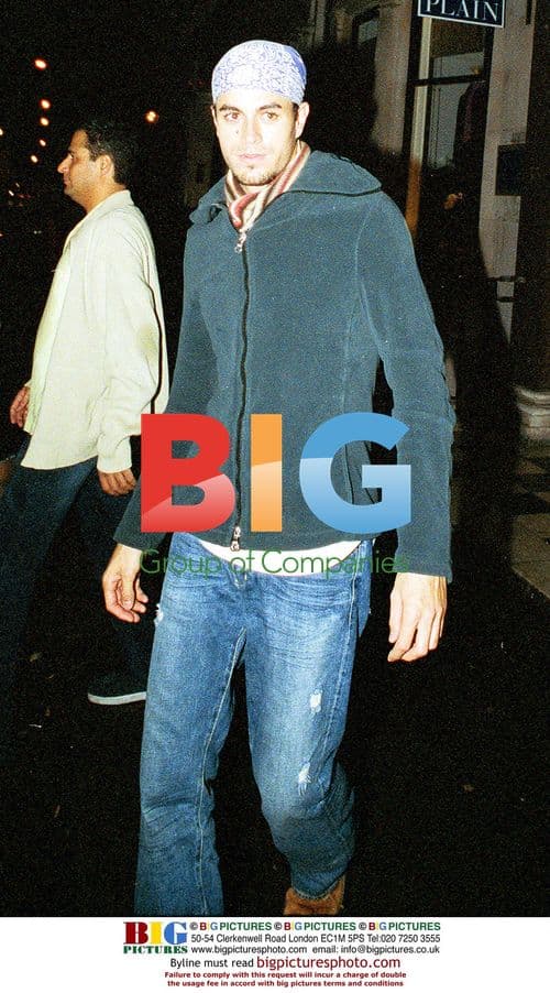 Enrique Iglesias out in Mayfair, London