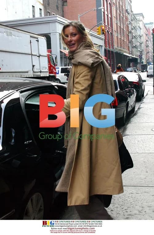 Gisele Bundchen leaving Mercer Hotel in NYC