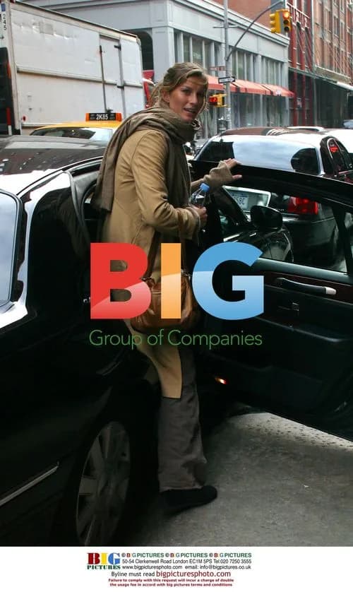 Gisele Bundchen Leaving Mercer Hotel NYC