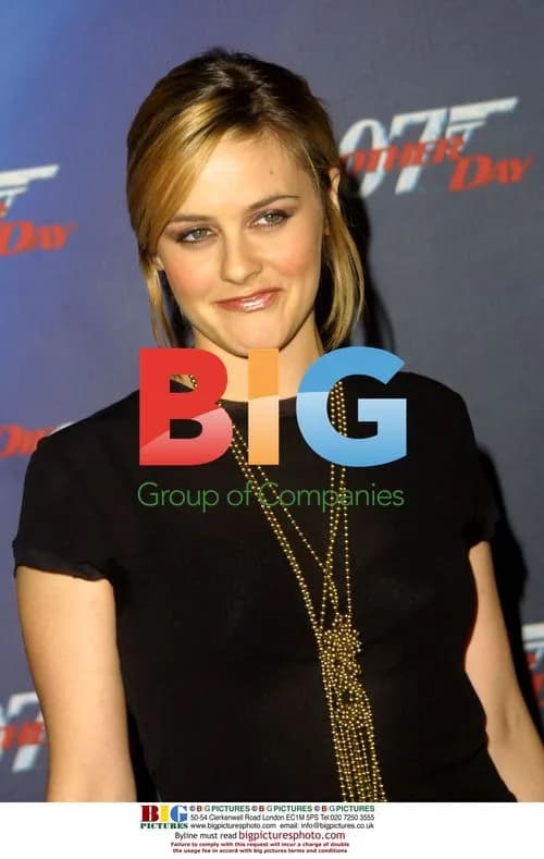 Alicia Silverstone at 'Die Another Day' premiere